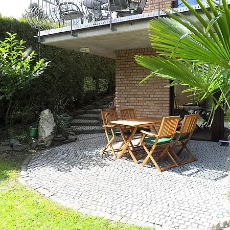 Apartment Ferienwohnung Zum Grünen Wald *