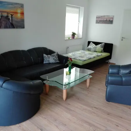 Ferienwohnung Zum Grünen Wald Apartment